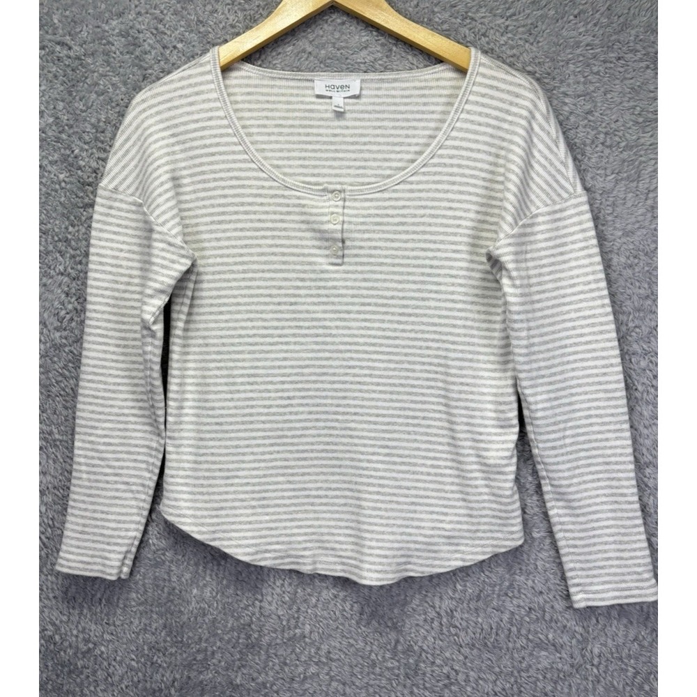 Haven Well Within Long Sleeve White Gray Henley Top S Scoop Neck Ribbed